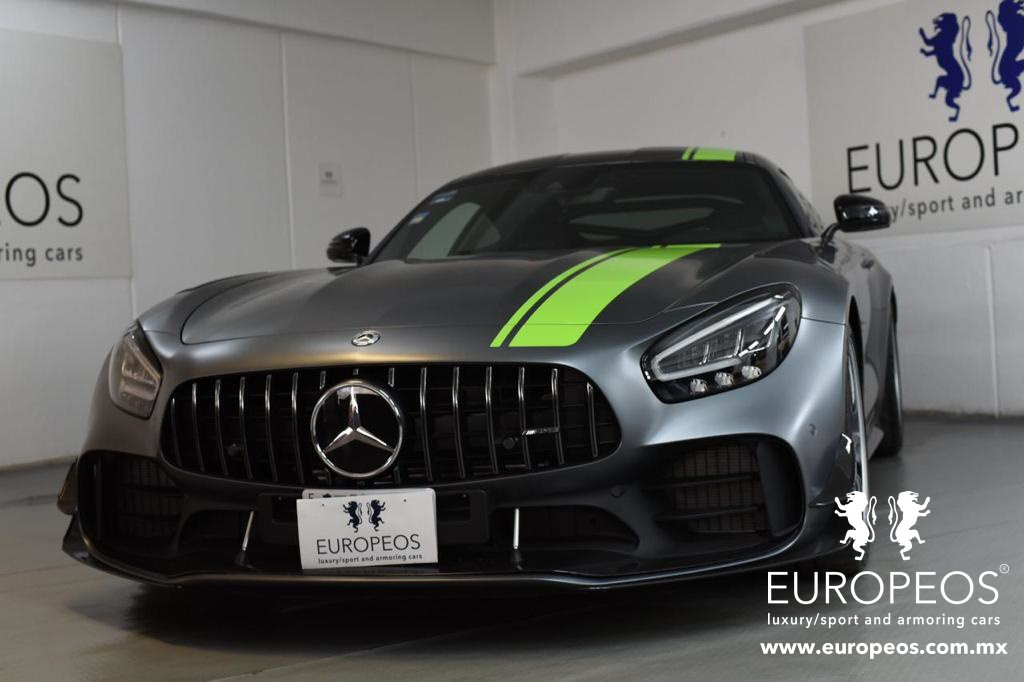 Mercedes-AMG GT R PRO 5